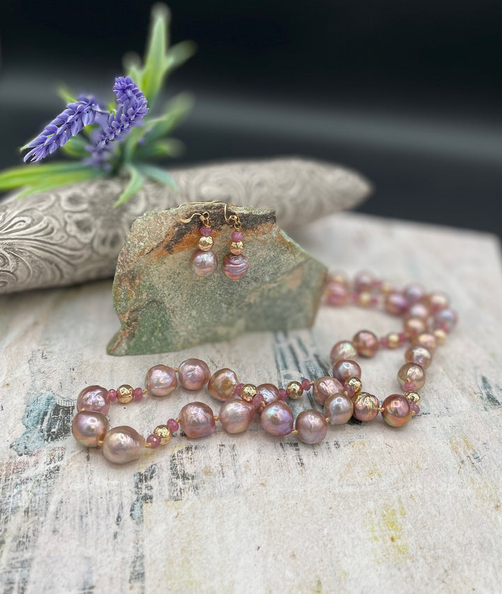 Edison Pearl with Rubies and 14k filled hammered beads