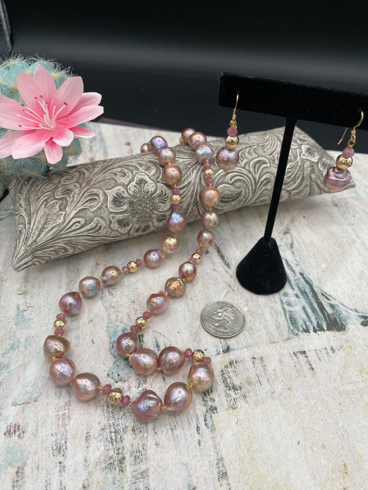 Edison Pearl with Rubies and 14k filled hammered beads