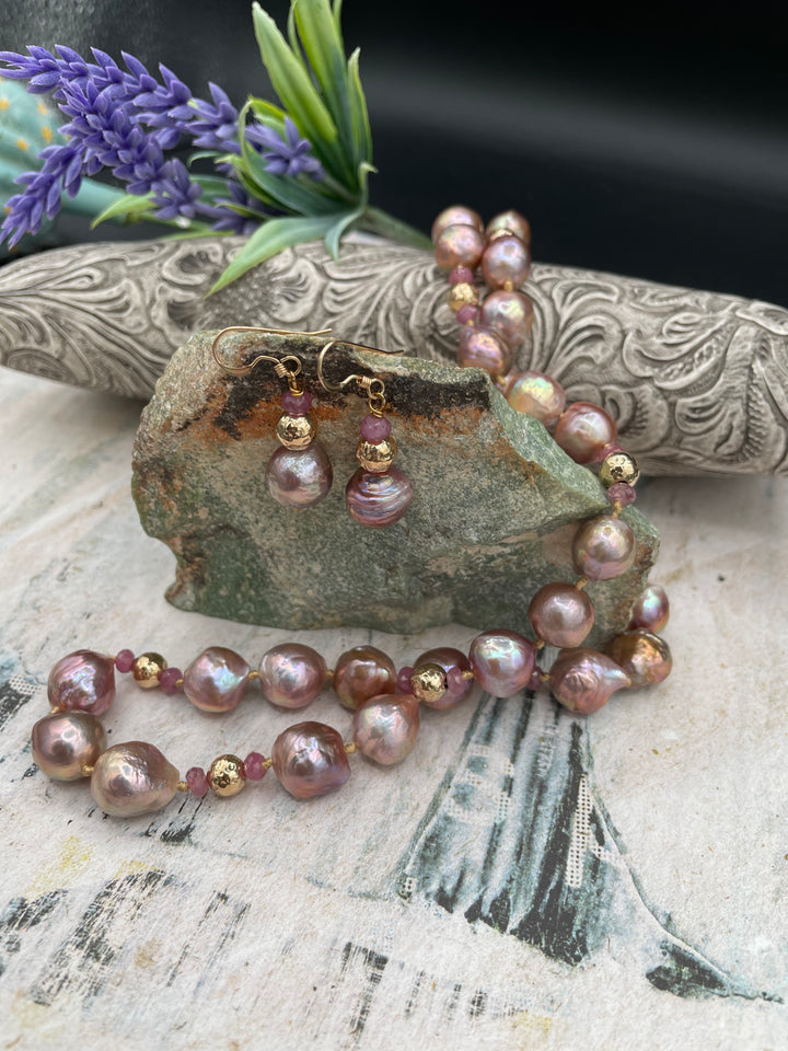 Edison Pearl with Rubies and 14k filled hammered beads