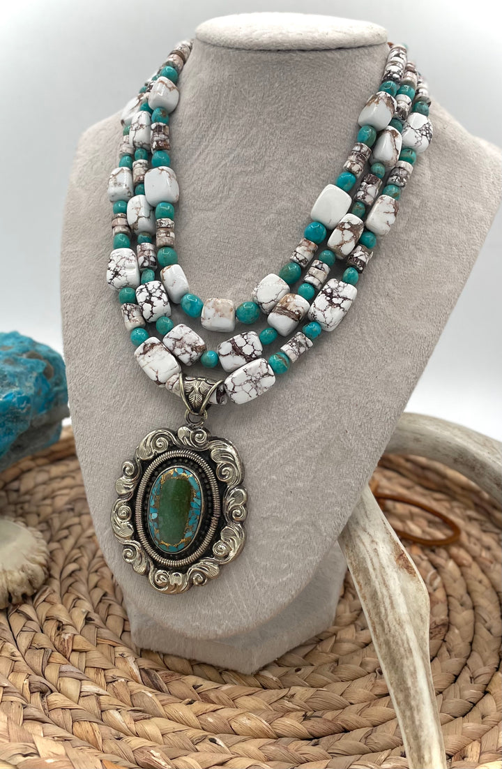 Wild Horse Magnesite Nest