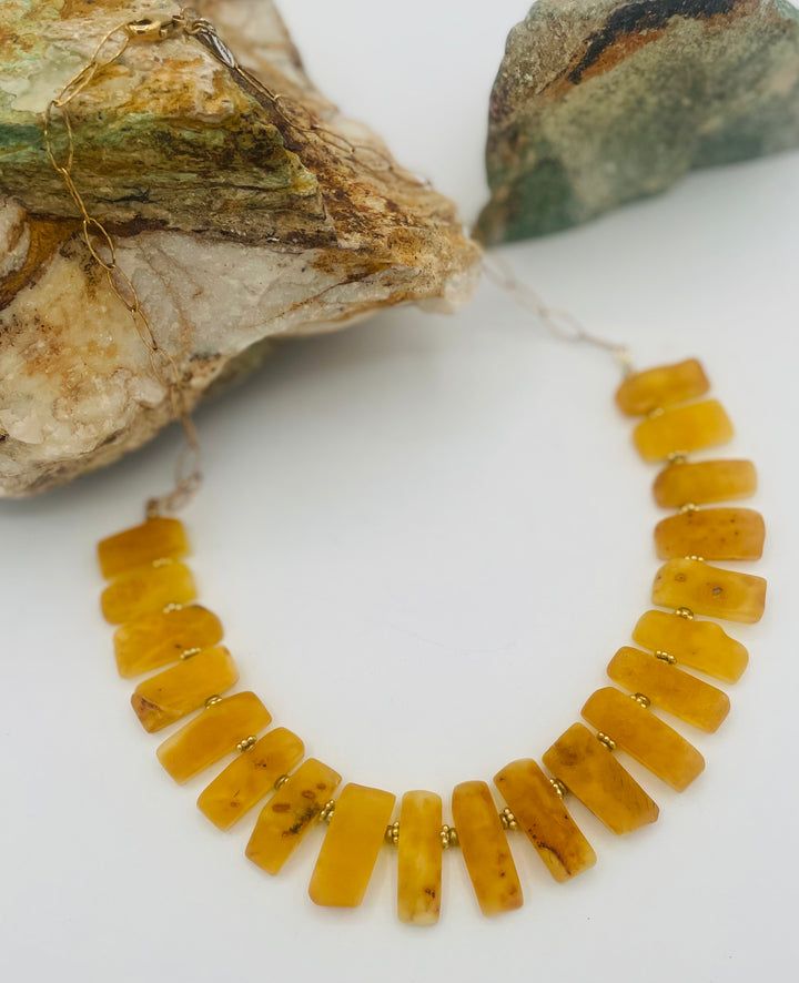 Amber Collar